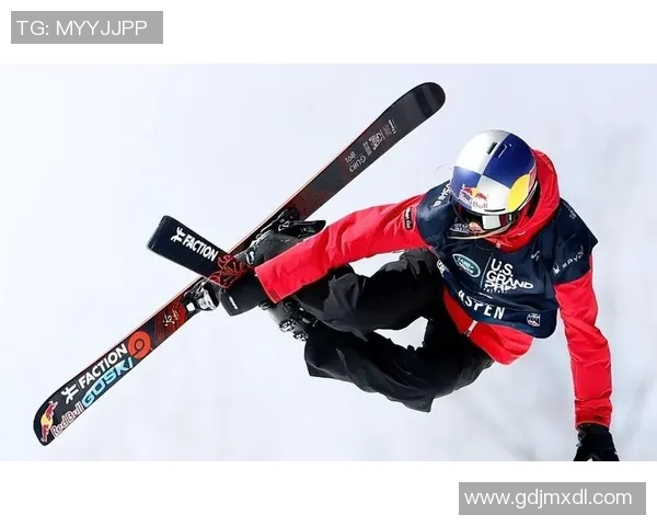 滑雪装备全面解析:从滑雪板到护具,助你畅享雪地极限运动